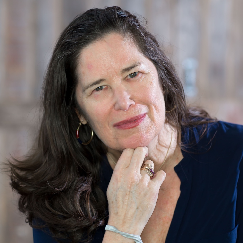 Pia Hinckle headshot