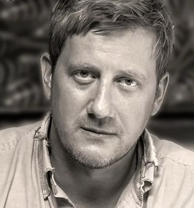 Charles Graeber headshot